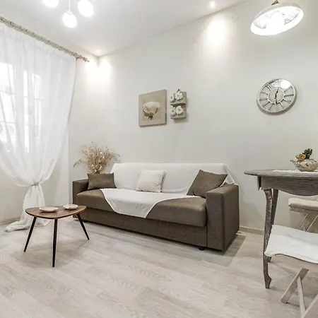Magdalena Cozy - Corfu Old Town Apartament